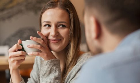 付き合ってないのに可愛いと言ってくる男性心理7選。大人の返事の仕方と見極め方を伝授